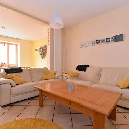 アパート S'harzala Jaune ベルクハイム